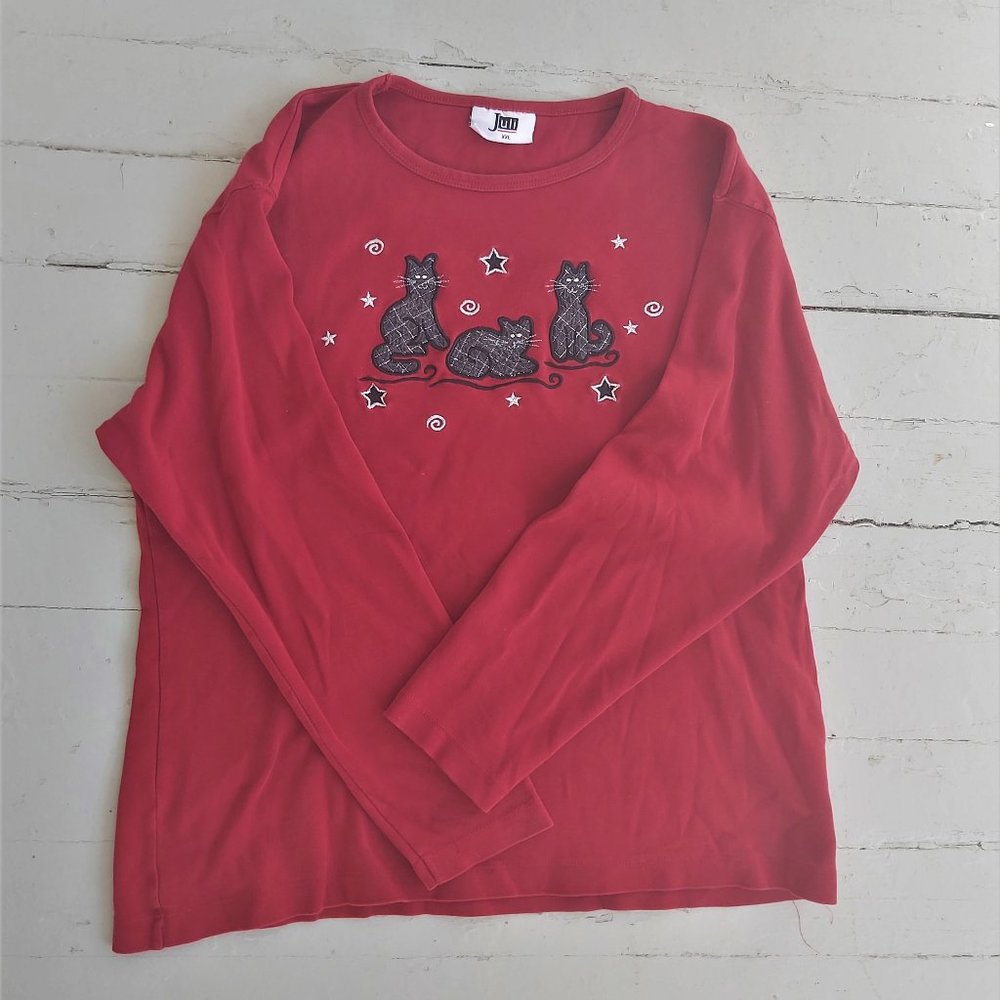 Medium Cozy Red Kitty Longsleeve Shirt
